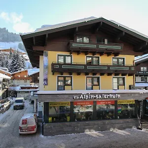 Heli's Frühstück Light Inkludiert Saalbach